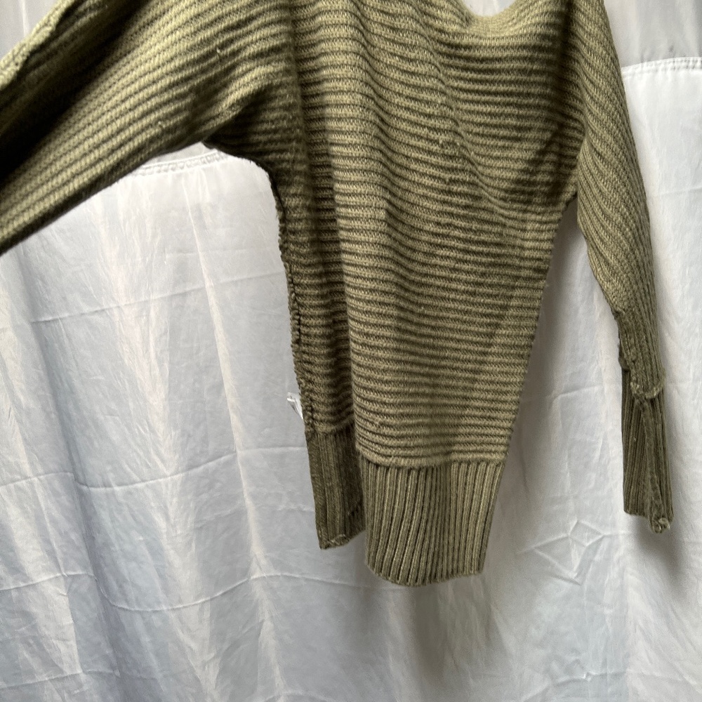 Green off shoulder top/sweater